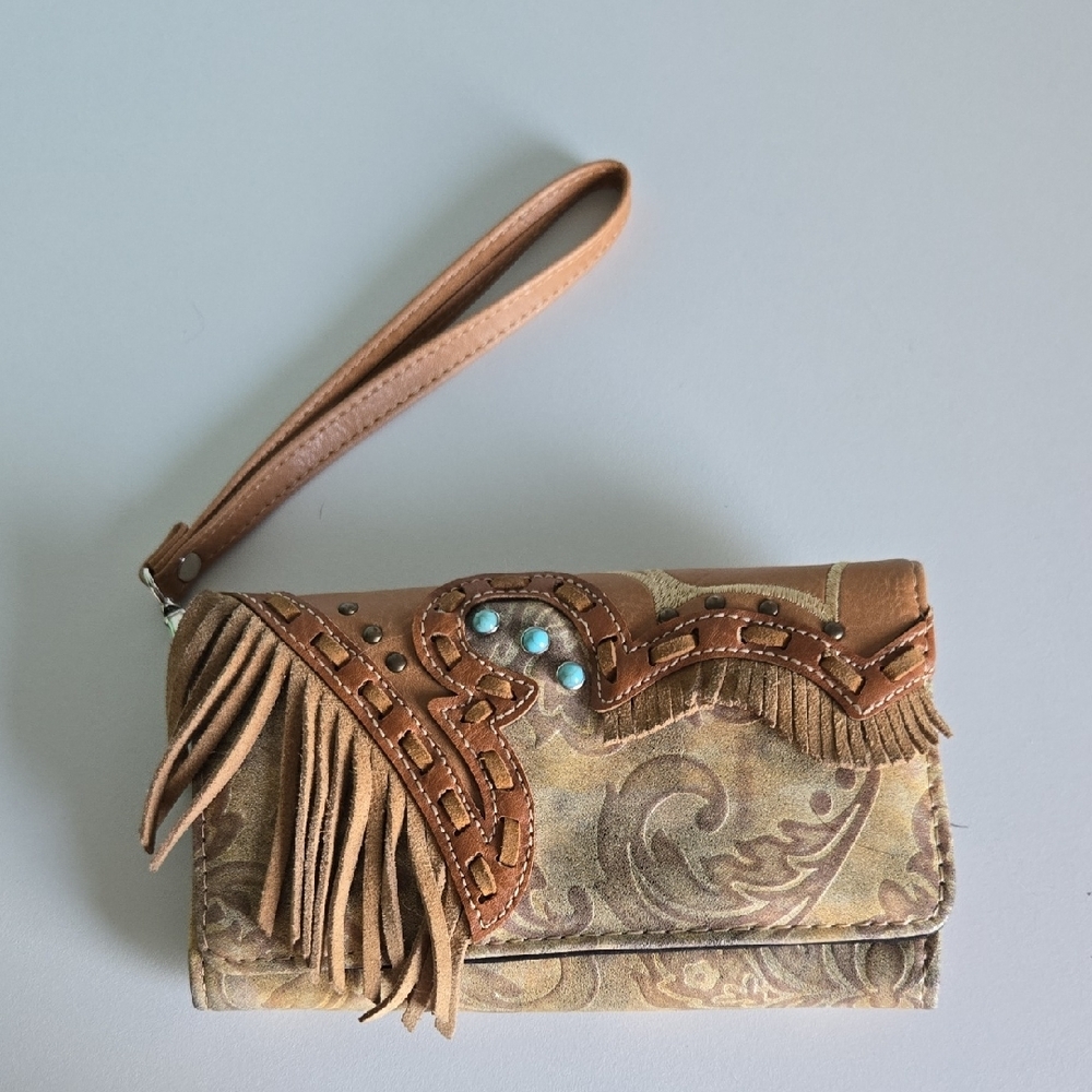 Boho-Western Tan and Brown Women's Clutch - Picture 2 of 9